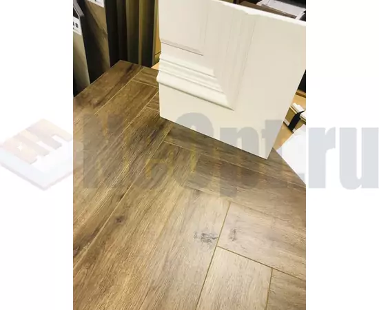 Ламинат Alpin Floor Herringbone Дуб Бордо LF102-10